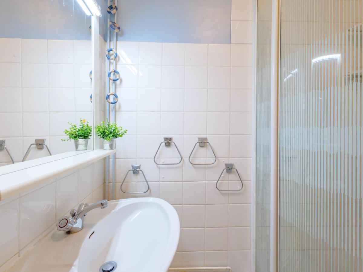 Apartment Le Solarium By Interhome Narbonne-Plage Bagian luar foto